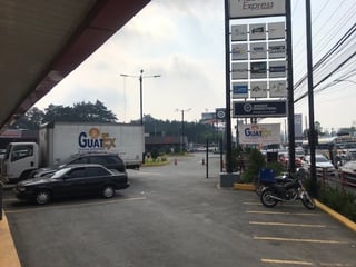 Local en alquiler en Plaza Comercial km 13.5 CES - 2