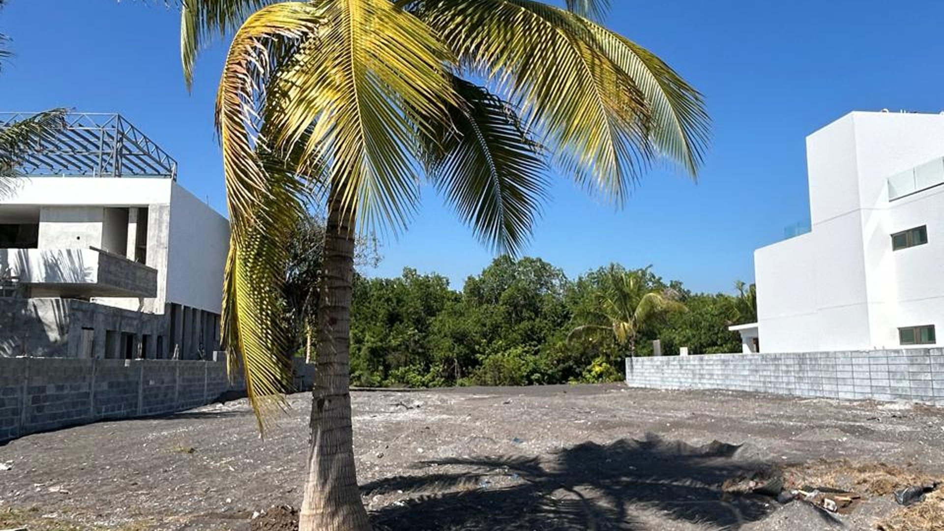 TERRENO EN VENTA JUAN GAVIOTA BRISAS - Miniatura 2