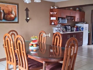 Casa en venta en Alamedas de Villa Flores - Image 1