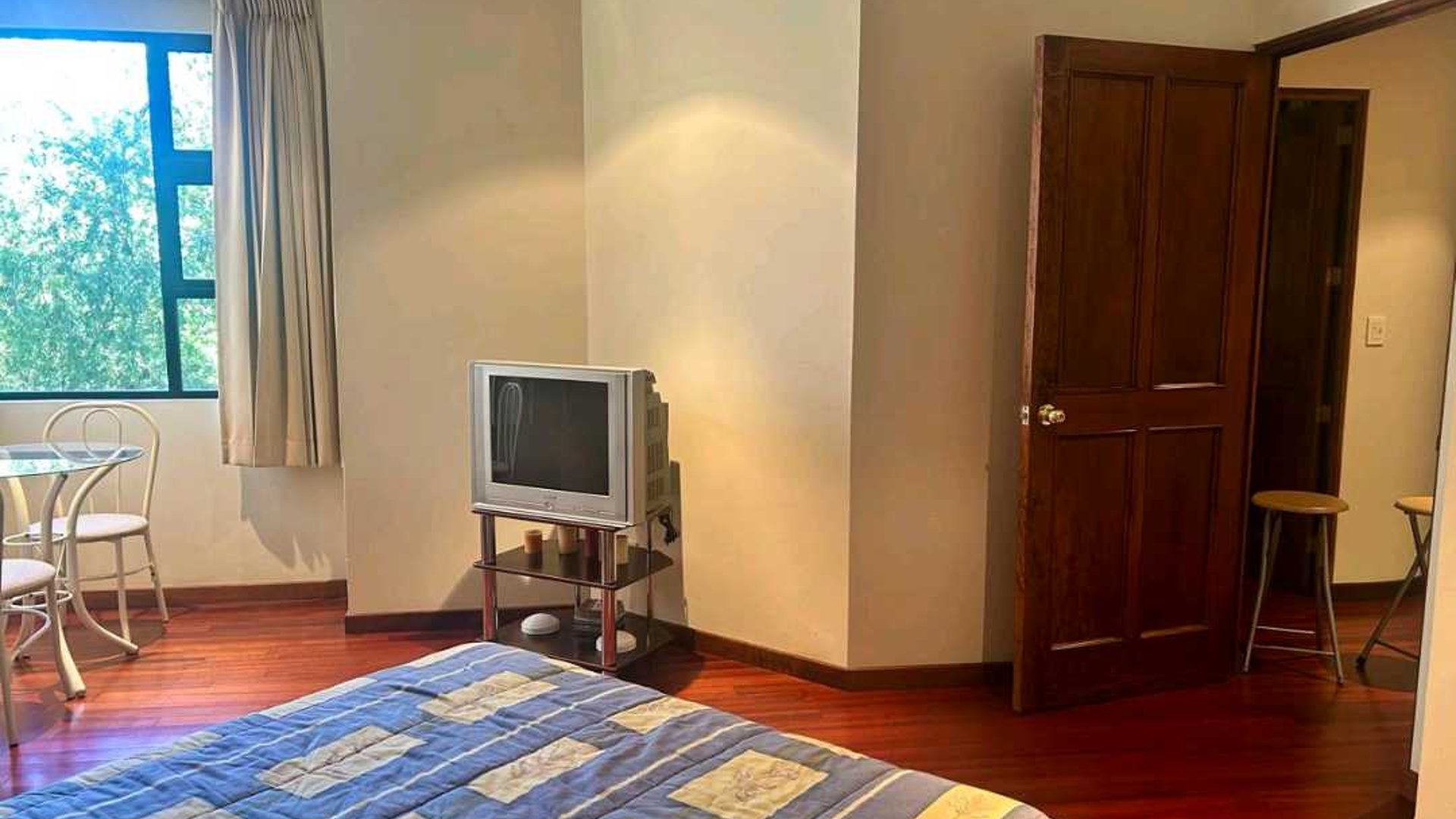 Apartamento Amueblado y Equipado en Renta,.Zona 14 - Miniatura 10