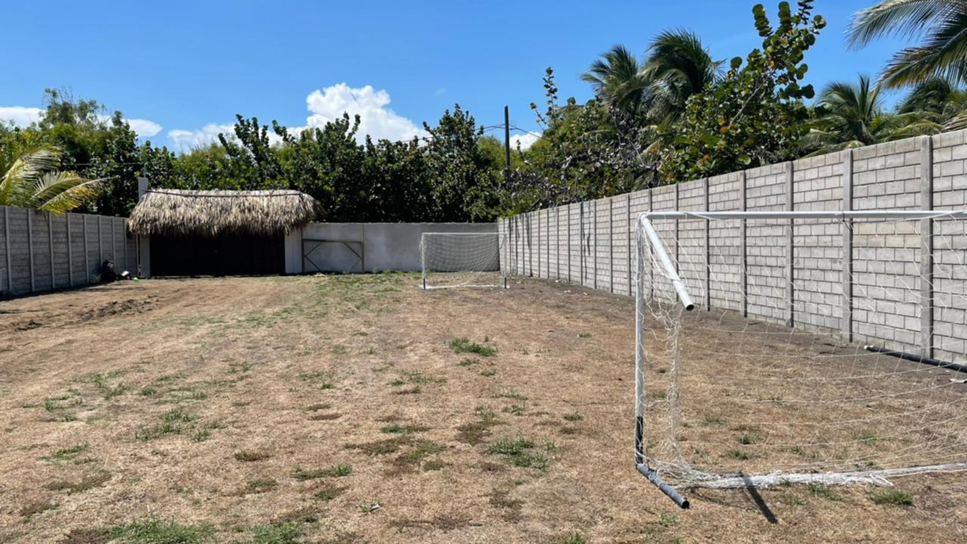Casa en venta a la orilla de la Playa - Miniatura 22