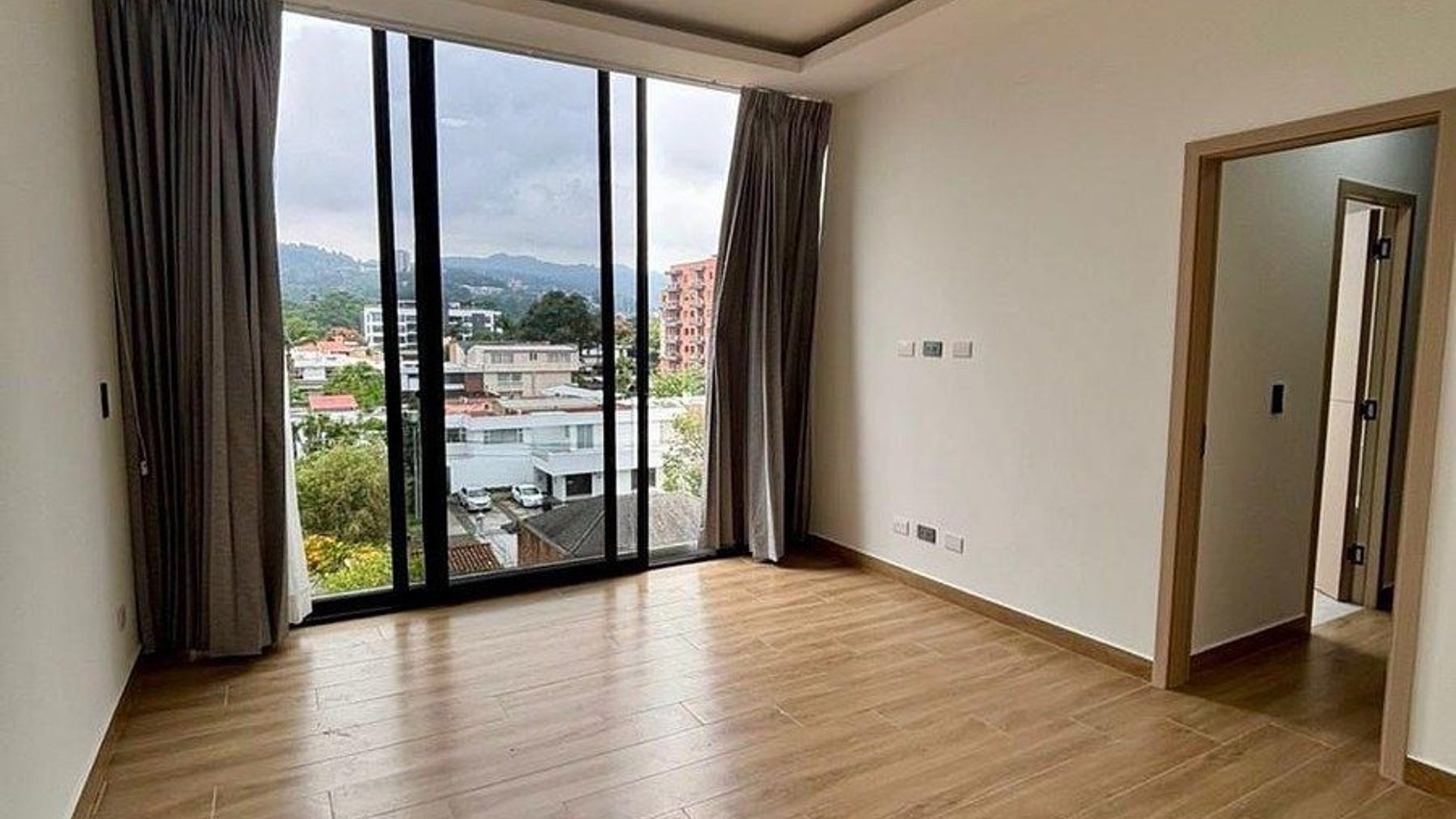 *APARTAMENTO EN ALQUILER – Edificio Sama, zona 15 VH2 - Miniatura 8