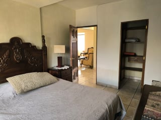 ALQUILO APARTAMENTO AMUEBLADO EN ZONA 9 - Image 10