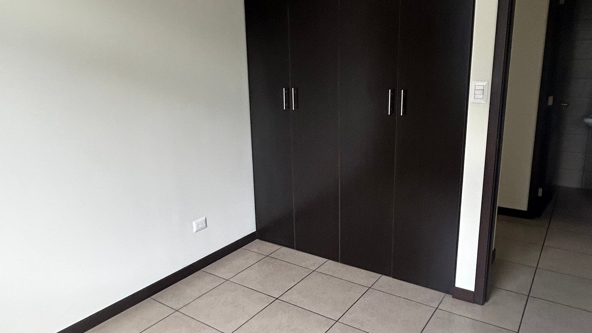 Amplio y céntrico apartamento en venta - Miniatura 6
