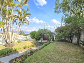 Casa en Venta Balcones de San Cristóbal, Guatemala - Image 2