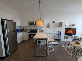 Apartamento Amueblado en Venta – Edificio DiagoSeis, Zona 10 - 3