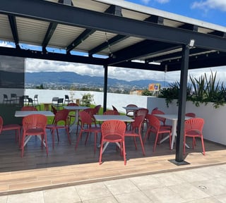 Venta de Apartamento en Torre Vertical, Zona 12