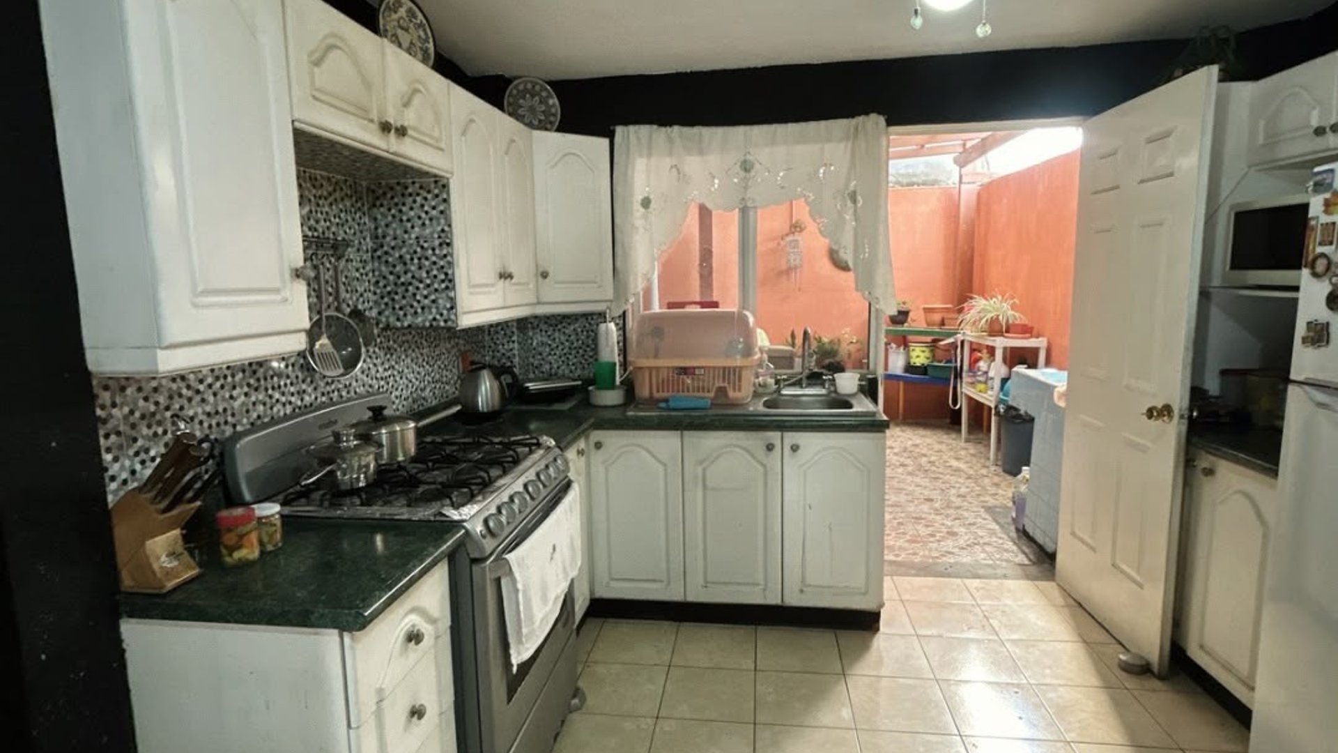 Casa dentro de Condominio de 3 dormitorios - Miniatura 2