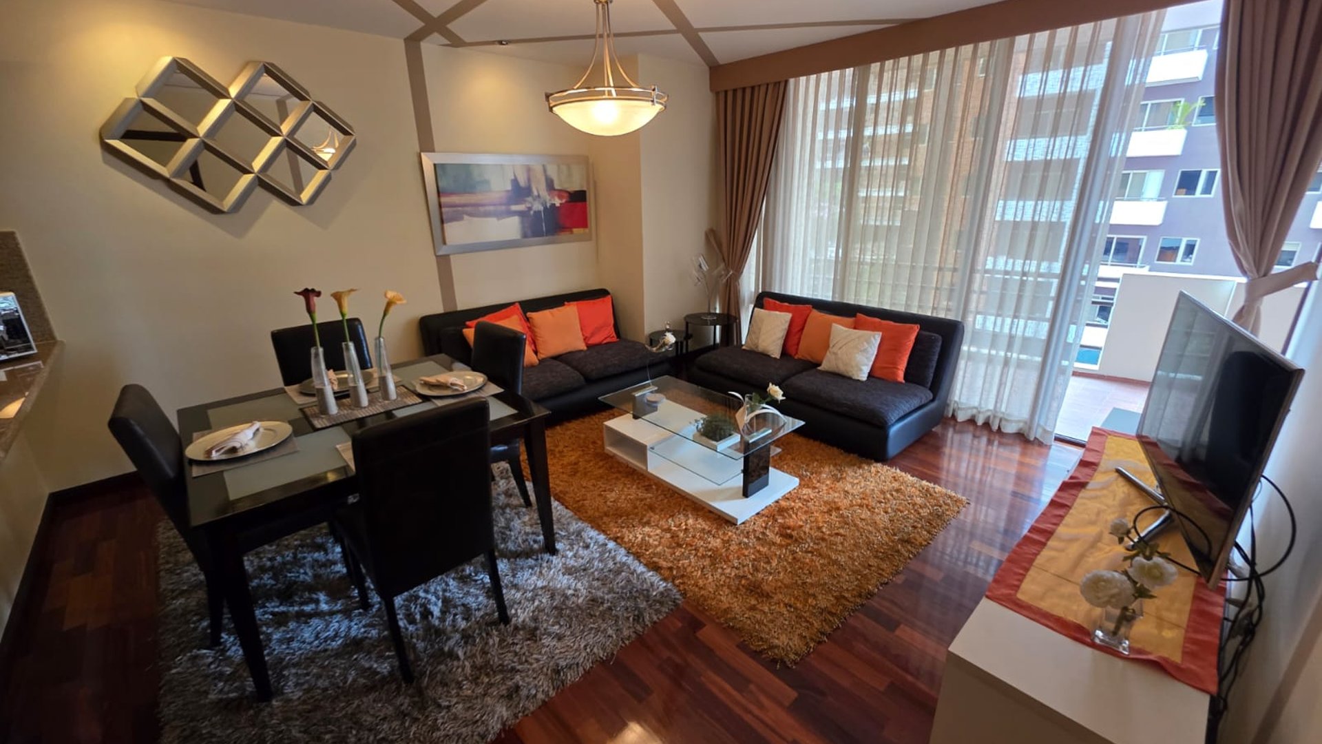Vendo Apartamento de 1 Habitación en zona 14 Ref-4744