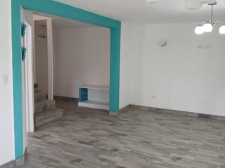 Casa en Venta en Condominio de Santiago Sacatepéquez - 2