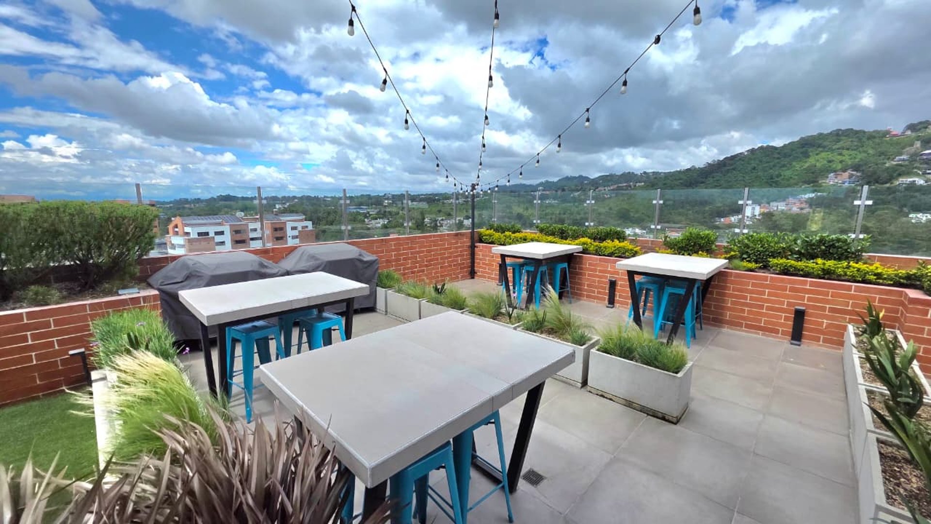 Apartamento en renta y venta en zona 15 VHl. - Miniatura 14
