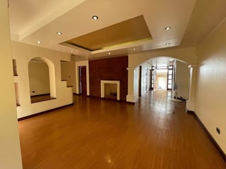 Casa en Venta Vista Hermosa III Zona 15 - Image 1