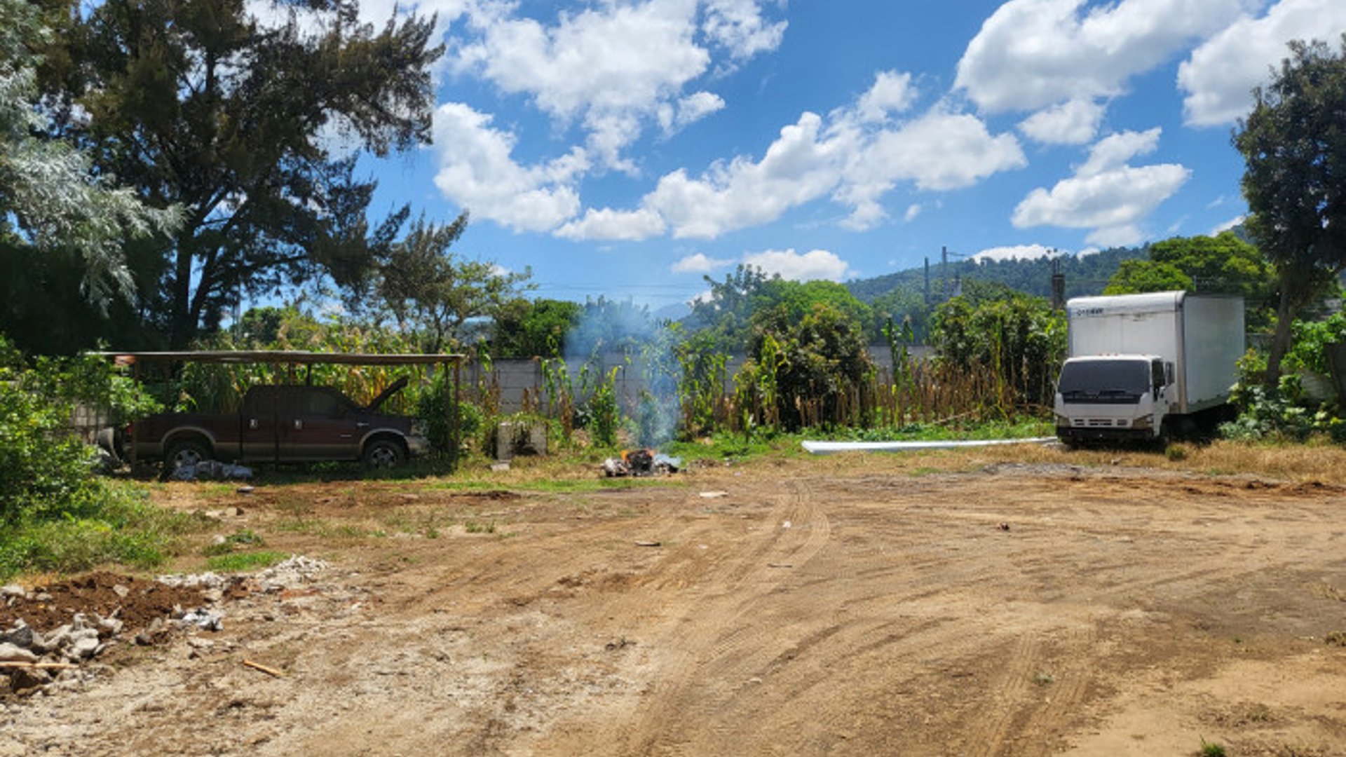 Terreno Comercial en Renta San Andres Chimaltenango - Miniatura 3