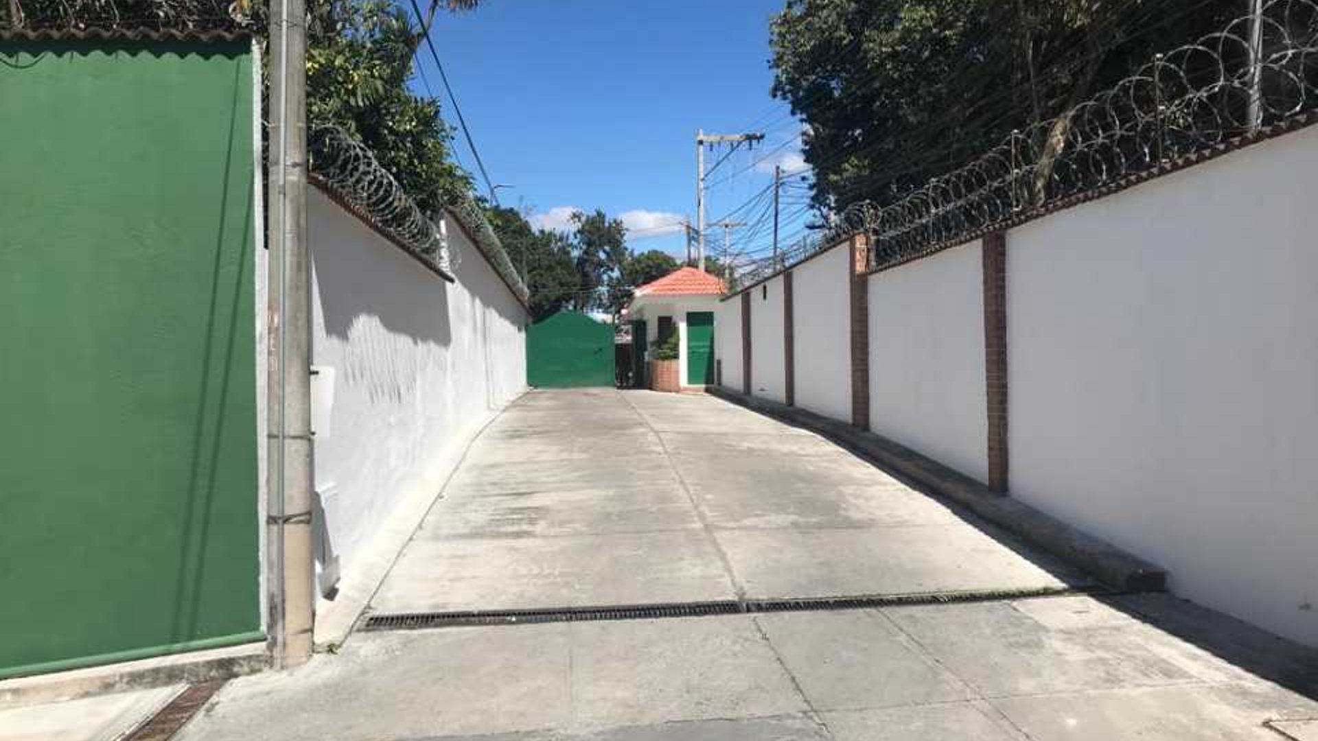 Casa en Venta Zona 14 . Condominio Villas de San Francisco - Miniatura 13