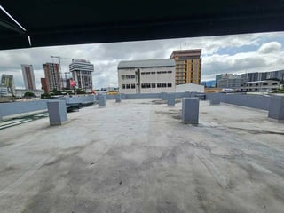 Edificio en renta 6a avenida, zona 4 - Image 18