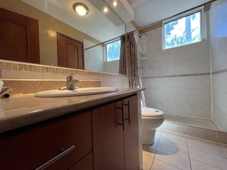 Alquiler de apartamento 2 Dormitorio Primer Nivel en Edificio Zona 13 - Image 10