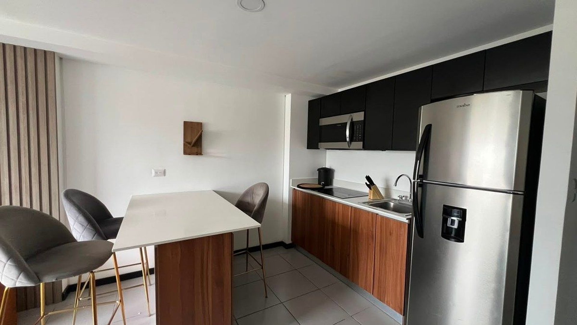 Apartamento en Venta - Meraki Zona 14 - Miniatura 2