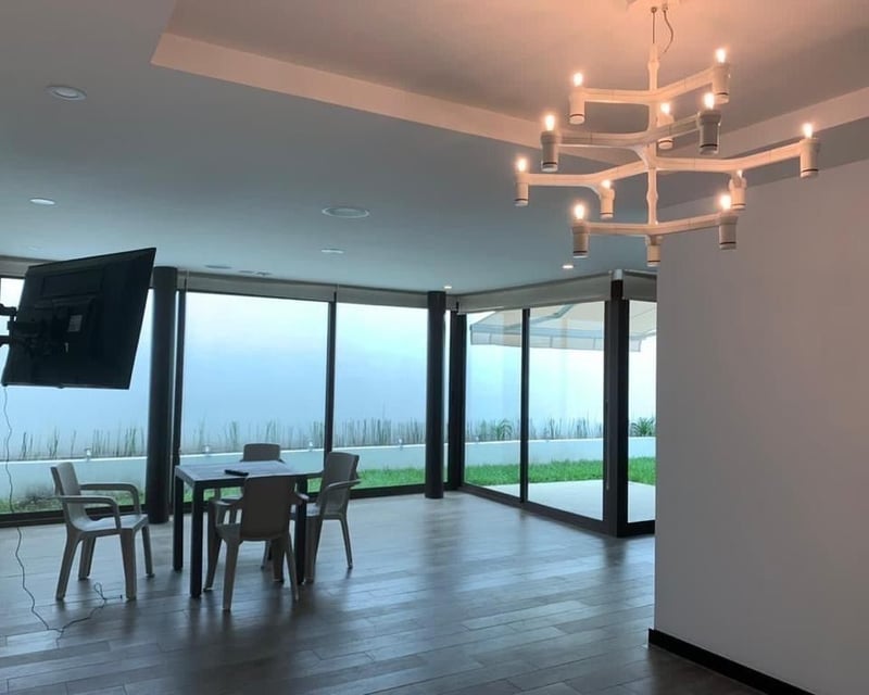 Apartamento  con jardín. en Venta, zona 10