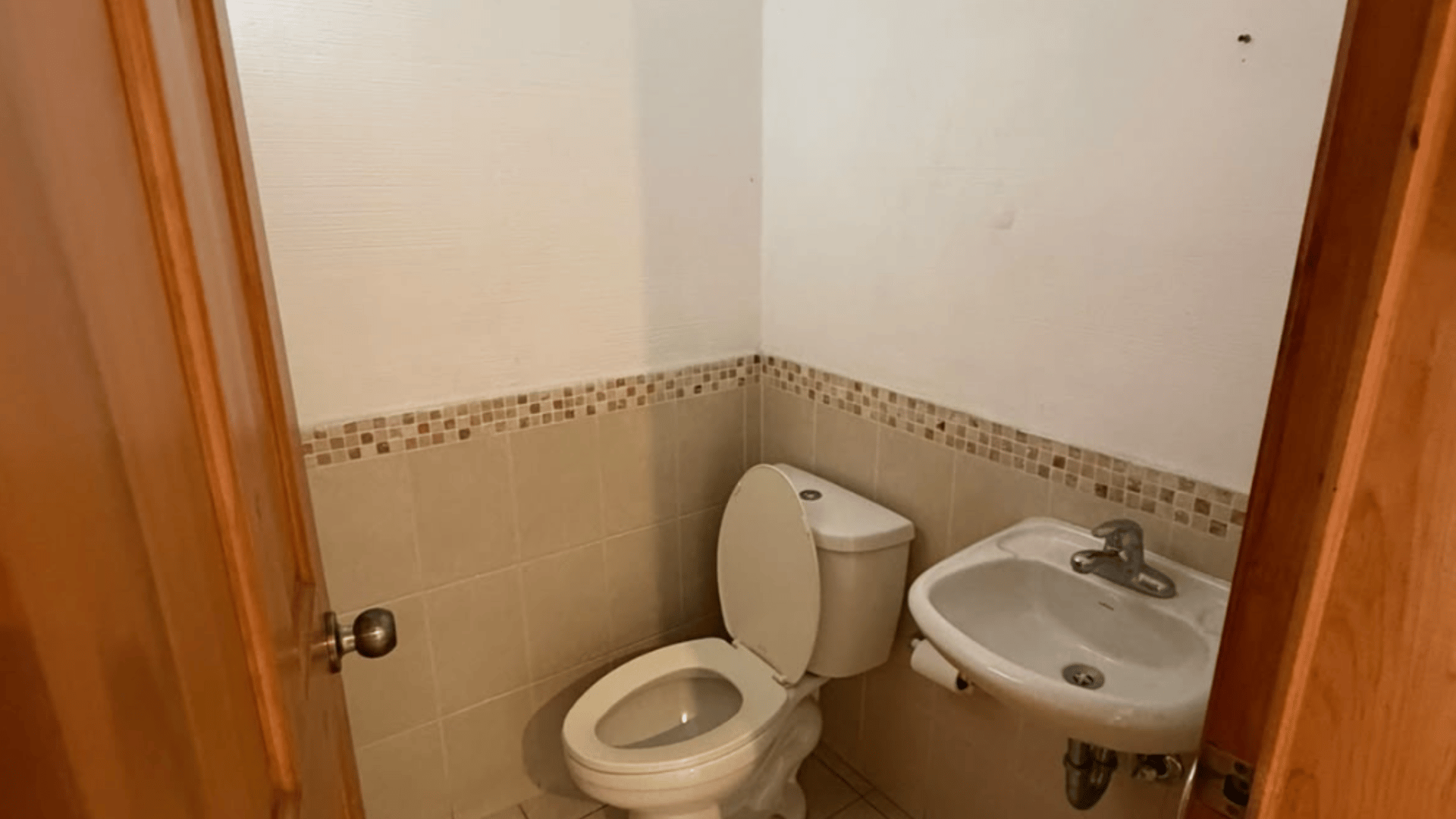 CASA EN RENTA | BOULEVARD ACATÁN CONDOMINIO SAN MATEO , ZONA 16 - Miniatura 12