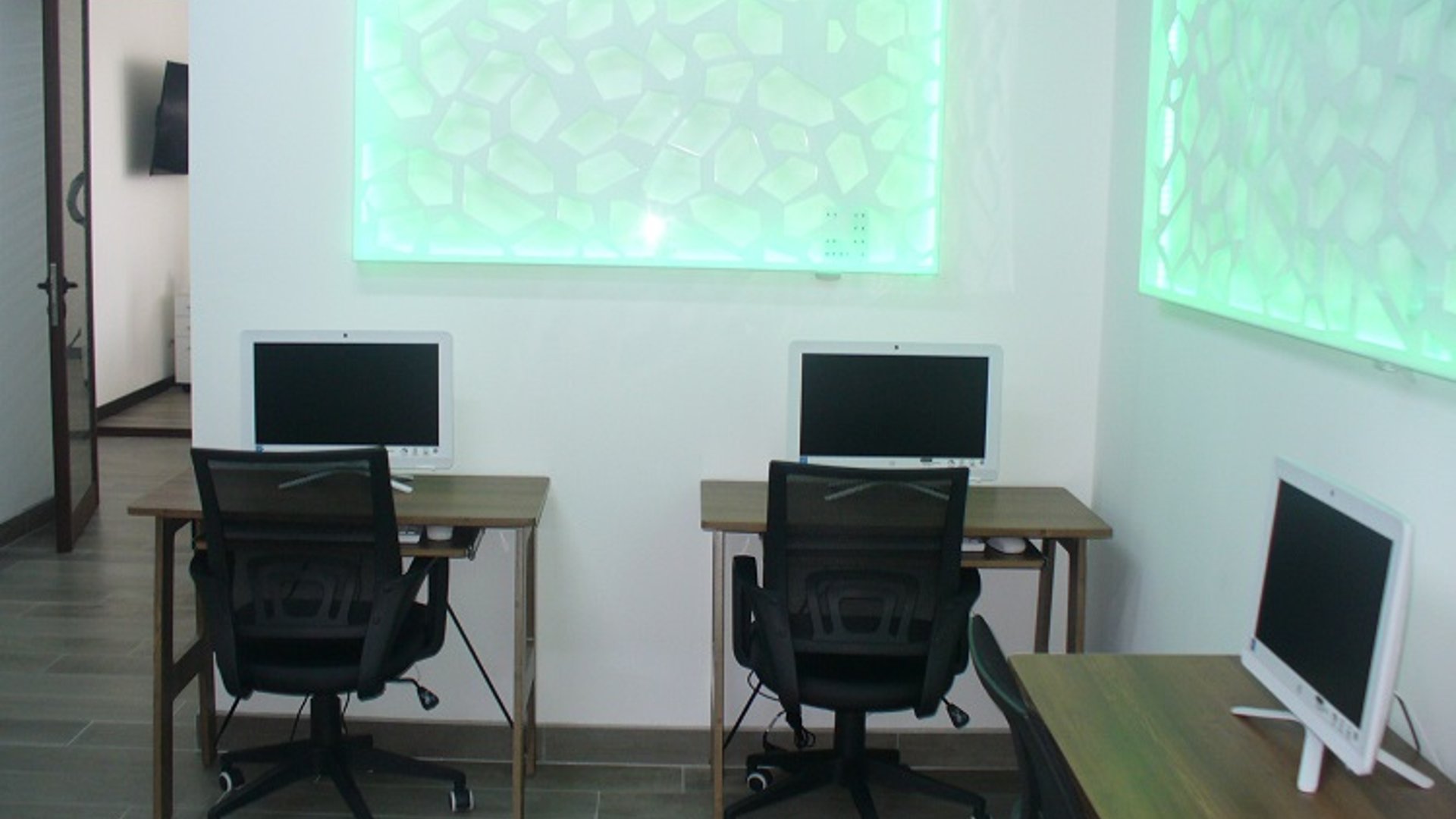 Alquilo Oficinas Virtuales Zona 16 Ciudad Cayala. - Miniatura 5