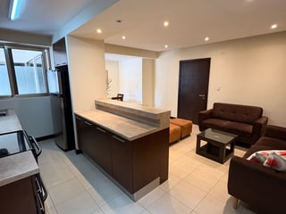Alquilo Lindo Apartamento en Edificio Cobella zona 14 - 5