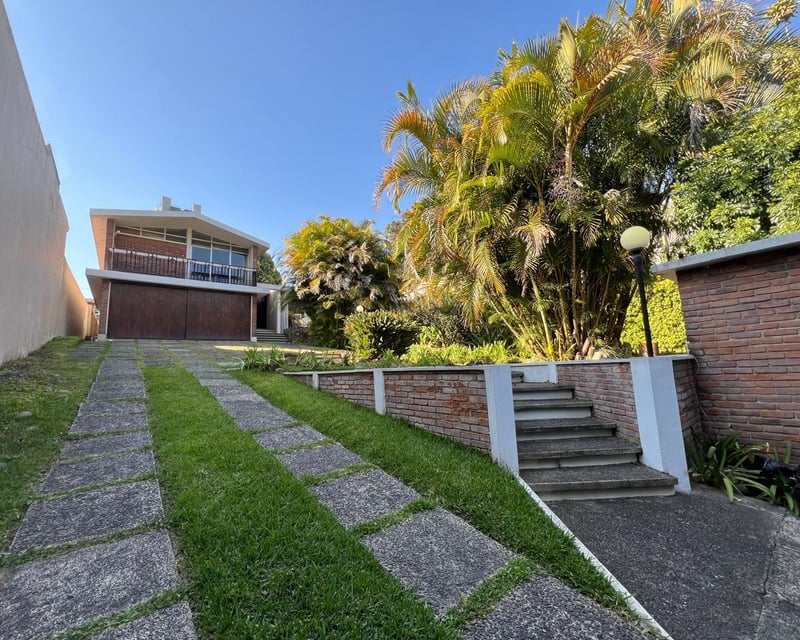 Casa en alquiler, Vista Hermosa 2 zona 15.
