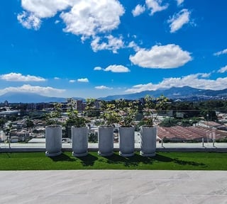 Apartamento en Venta en Villas Mariscal zona 11