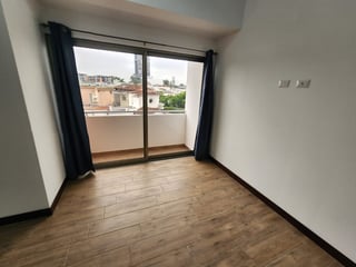 Apartamento en Renta en Zona 10 Ref-4458 - 4