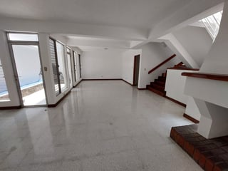 Casa en Renta a 20 mts de Av. Las Américas – Zona 13 - 2