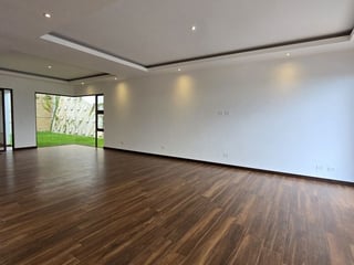 Casa Nueva en Alquiler – Lomas de San Isidro, Zona 16 - Image 21