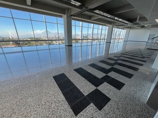 Edificio Corporativo en Renta en Boulevard Los Próceres zona 10 - 5
