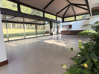 VENTA DE MODERNA Y HERMOSA CASA - HACIENDA NUEVA CLUB - 2