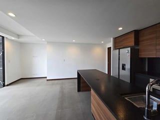 APARTAMENTO EN ALQUILER o VENTA 📍 Reserva 5 Avenida, Zona 14 - 4