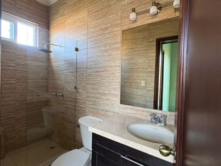 Casa en Alquiler Condominio Entreverdes Km. 20.5 carretera a Fraijanes - Image 7