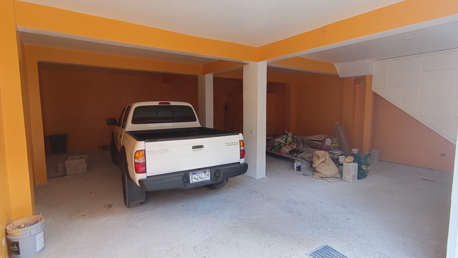 CASA EN RENTA IDEAL PARA OFICINAS O CLINICAS MEDICAS - Miniatura 7