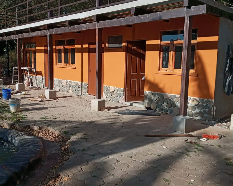 Terreno con construcción Venta/Renta Santa Rosa de Lima