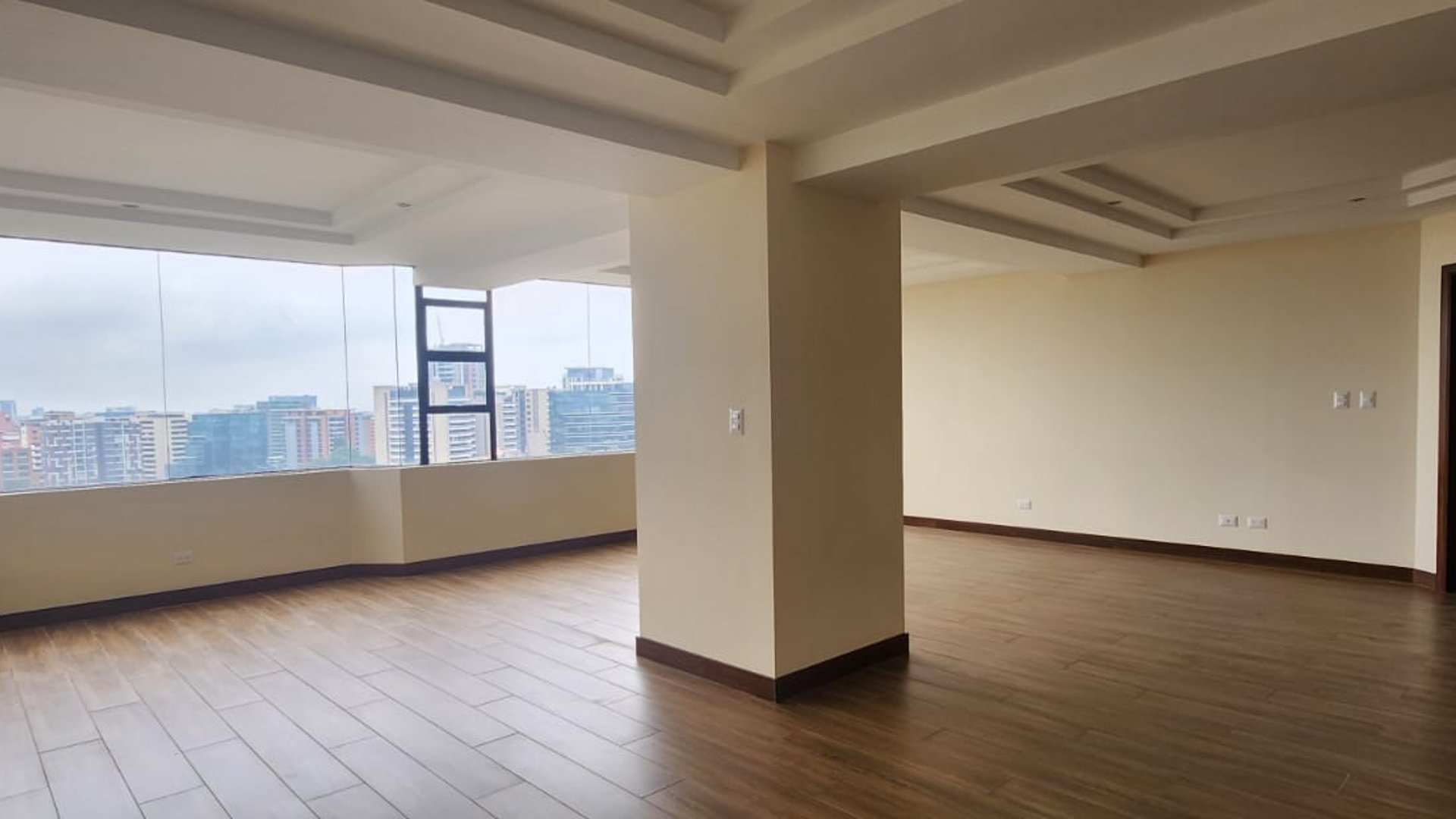 Apartamento en venta, Milenia zona 10.