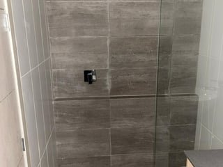 Apartamento en Renta La Floresta Zona 7 - Image 12