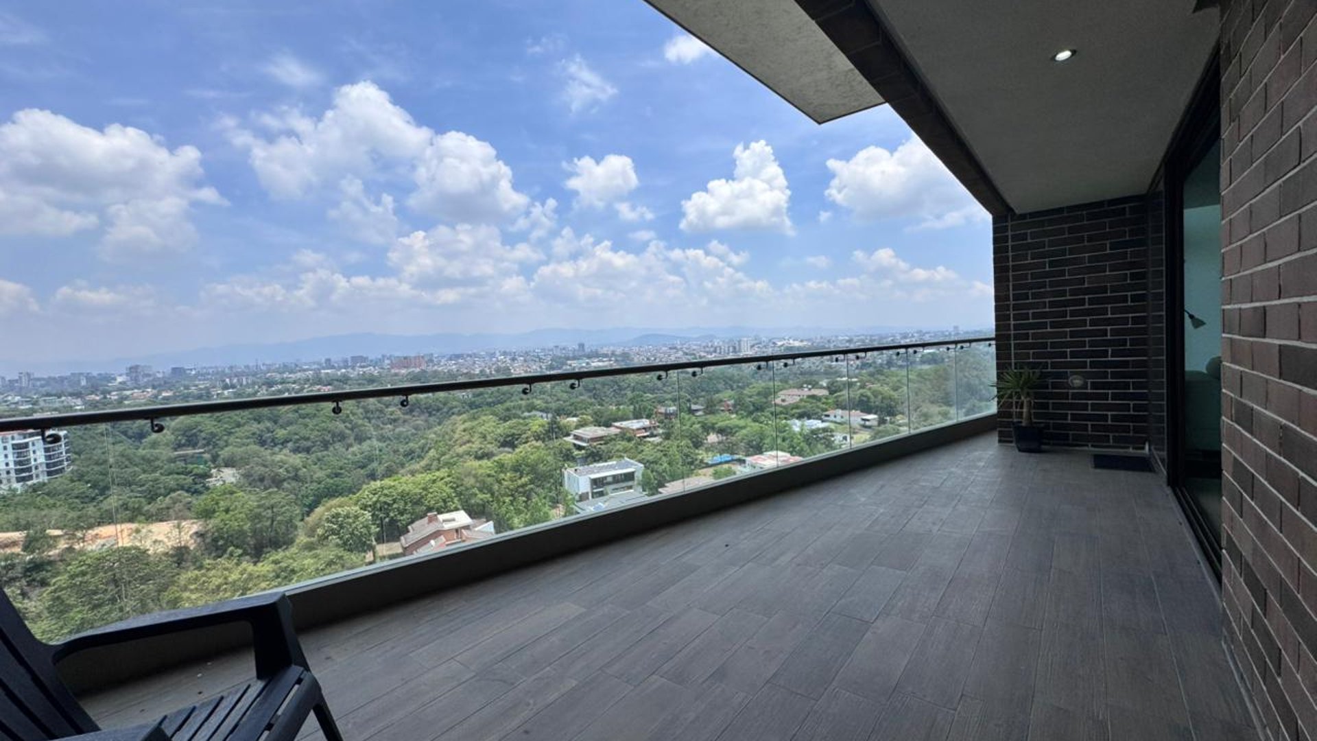 ???? APARTAMENTO AMUEBLADO EN RENTA – 4 HAB | VIU CAYALÁ | ZONA 16 - Miniatura 10