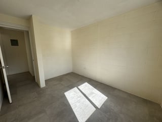 Casa en Venta dentro de Residencial en Sn Miguel Petapa - Image 6