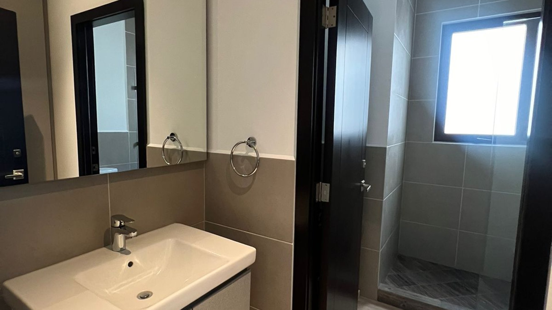 ALQUILER DE HERMOSO APARTAMENTO - LIRIOS DE CAYALÁ, ZONA 16 - Miniatura 19