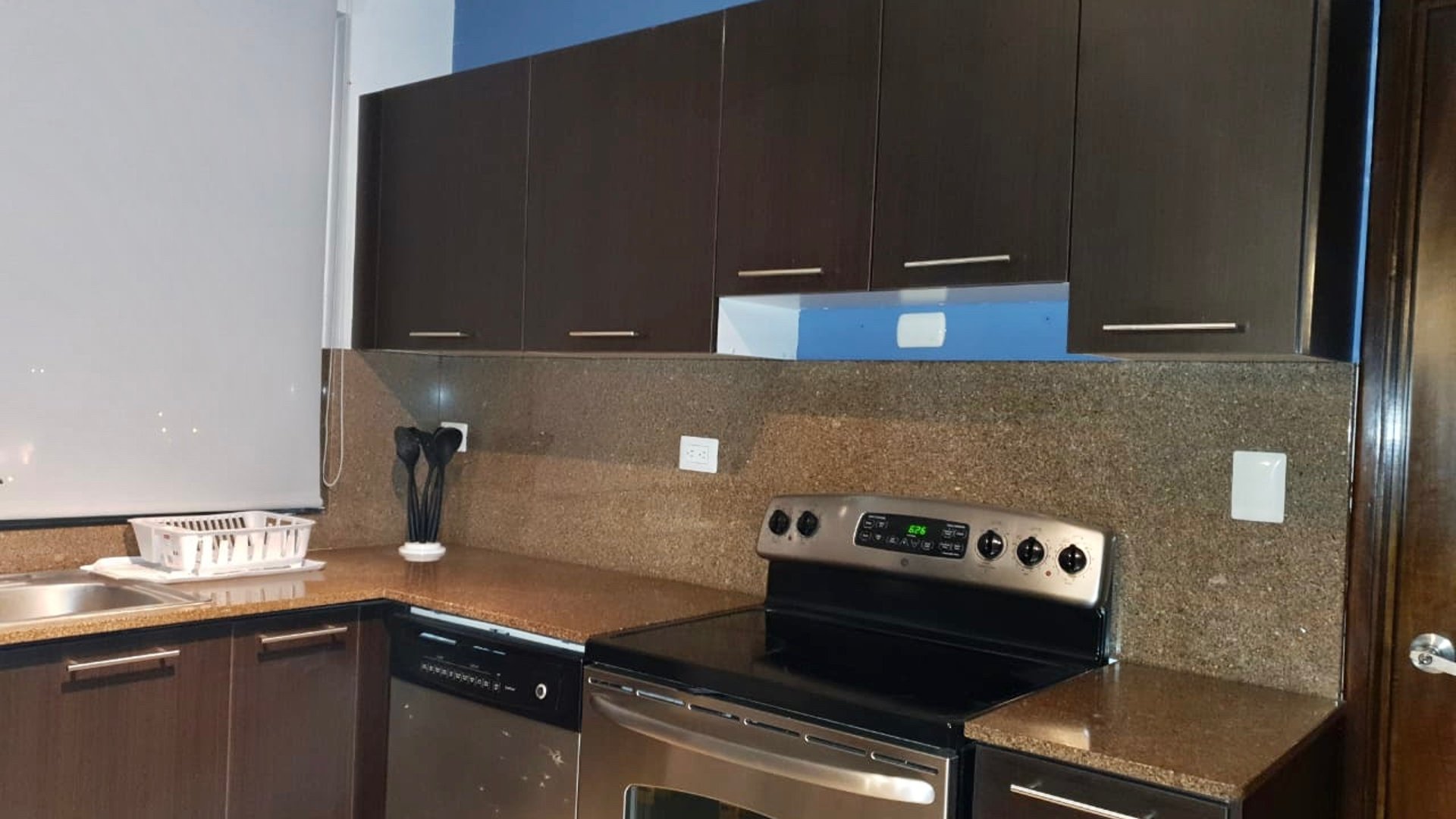 VENTA Apartamento Amueblado y Equipado Zona 14 Plenum Catorce - Miniatura 7