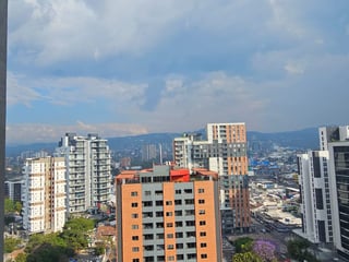 2-Bedroom Apartment in Zona 10, Guatemala City - Parking, Balcony - $7,000 USD - Image 7