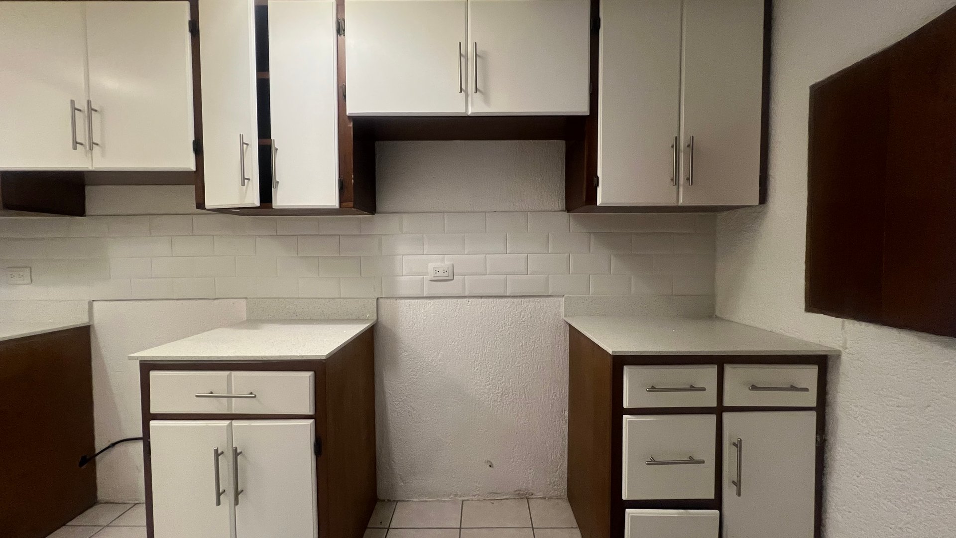 Apartamento en Renta, Zona 15 (R10381) - Miniatura 3