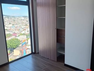 Apartamento en Venta, Zona 11 (V9968) - 3