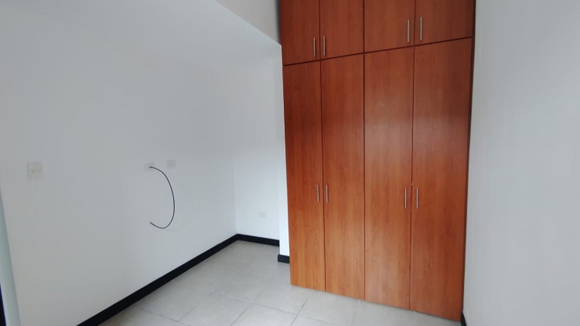 Alquilo Apartamento con Terraza en Zona 16 Cañada 16 - Miniatura 12