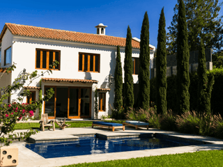 Casa en venta en La Antigua Guatemala - Image 2