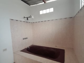 Casa en Venta Planos de Llano Largo Zona 18 Guatemala - Image 14