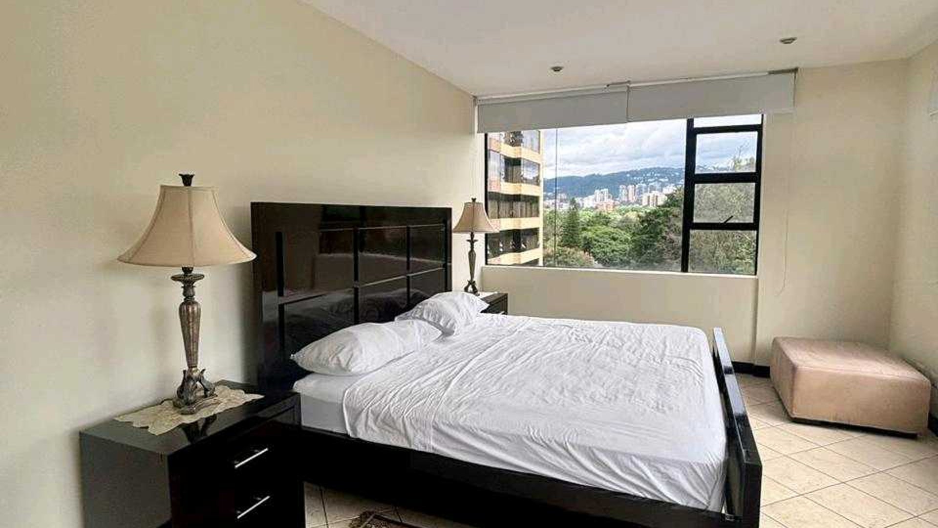 APARTAMENTO AMUEBLADO EN ALQUILER O VENTA???? Edificio Milenia, zona 10 - Miniatura 6