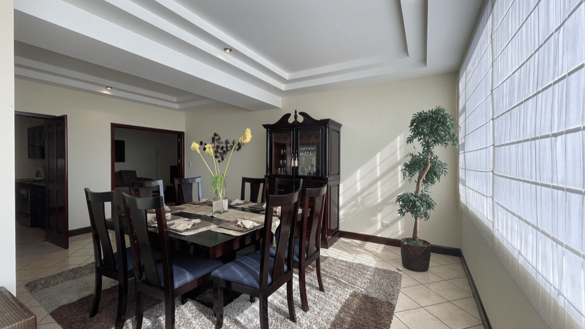 Apartamento en Alquiler / Venta Edificio Milenia, zona 10
